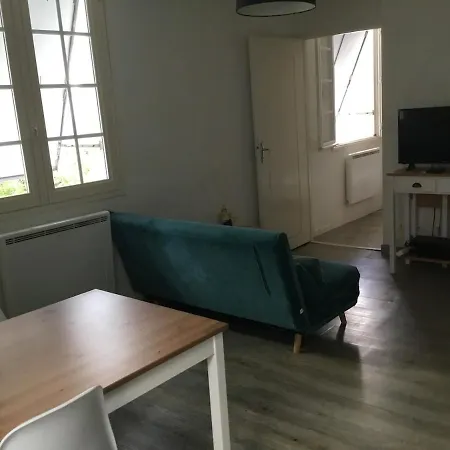 Downtown Apartment, Bike Space Saumur