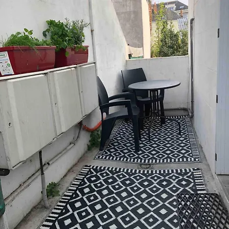 Downtown Apartment, Bike Space Apartment
